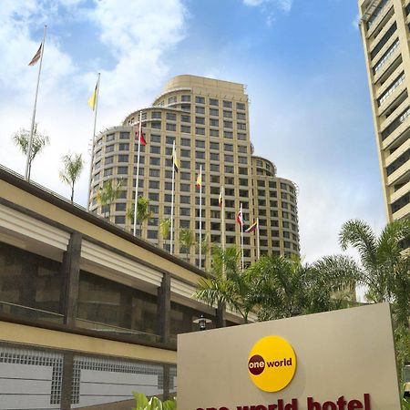 One World Hotel Petaling Jaya Εξωτερικό φωτογραφία The hotel in 2012