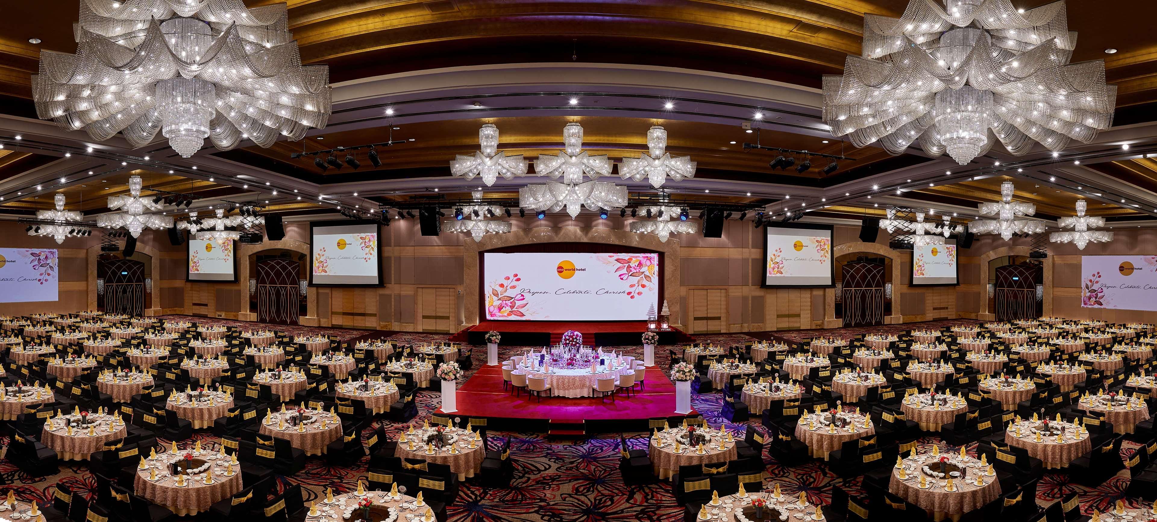 One World Hotel Petaling Jaya Εξωτερικό φωτογραφία The ballroom of the Shangri-La Hotel, Kuala Lumpur