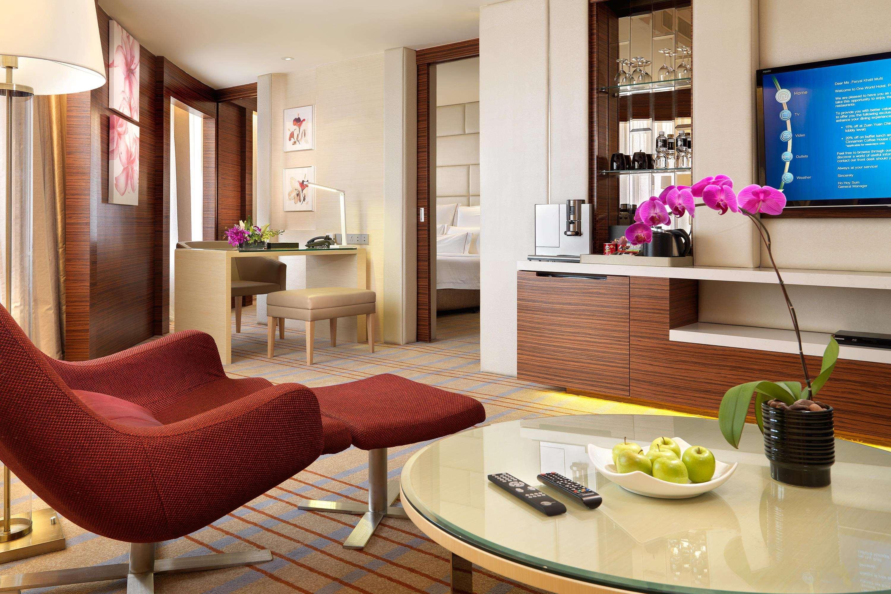 One World Hotel Petaling Jaya Εξωτερικό φωτογραφία A suite at the InterContinental