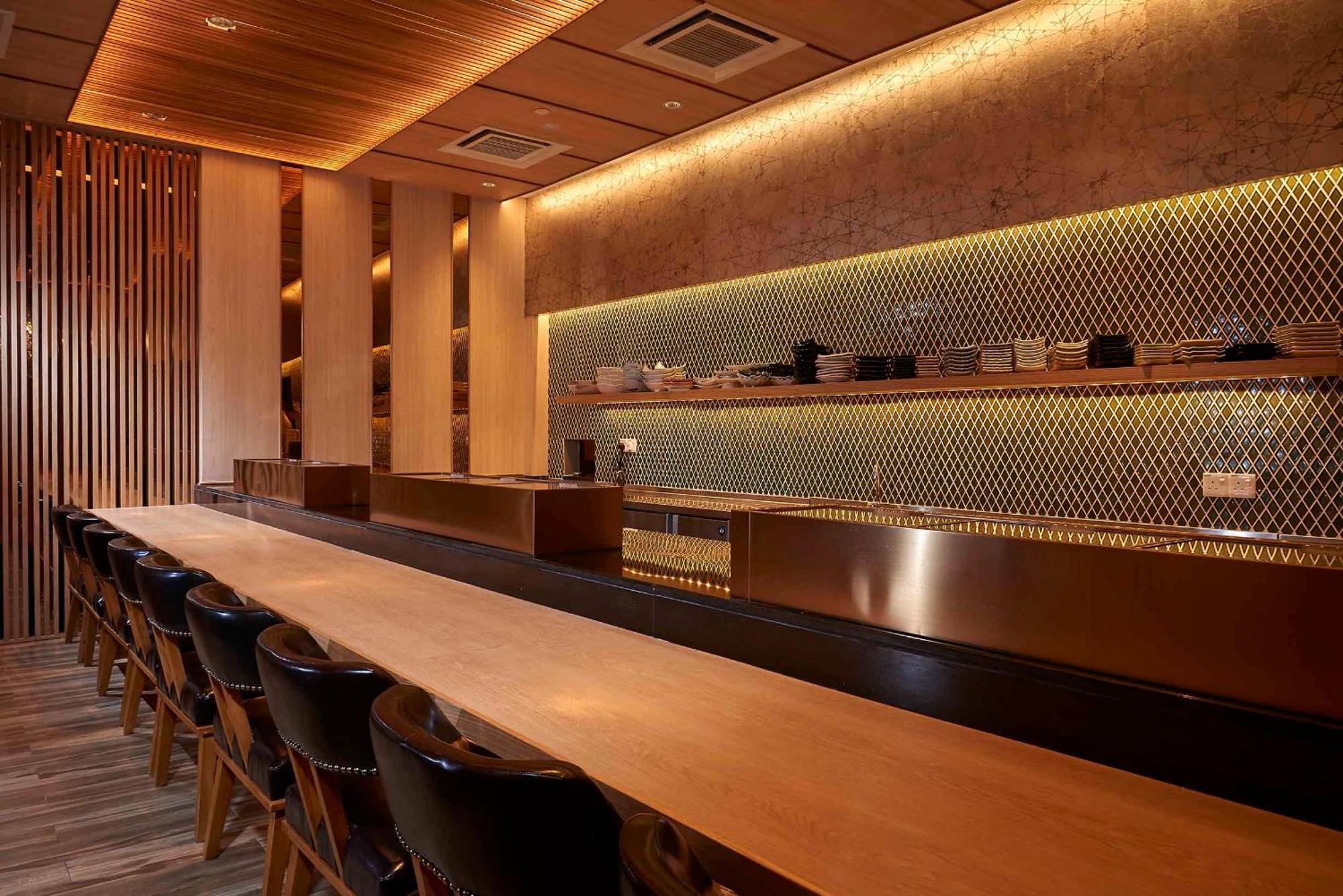 One World Hotel Petaling Jaya Εξωτερικό φωτογραφία Interior of a restaurant in Tokyo